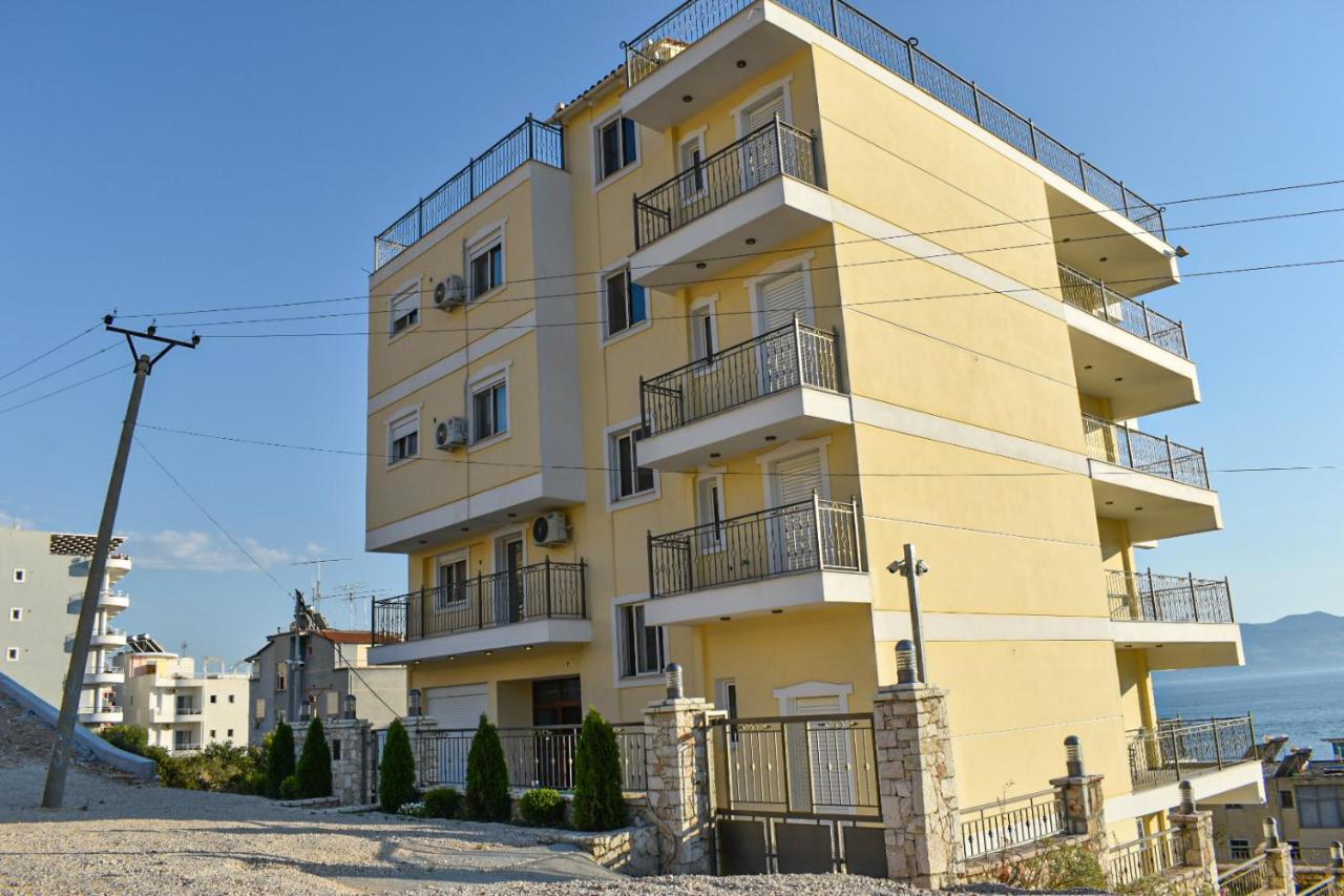Paradise Apartment Sarandë Exterior foto