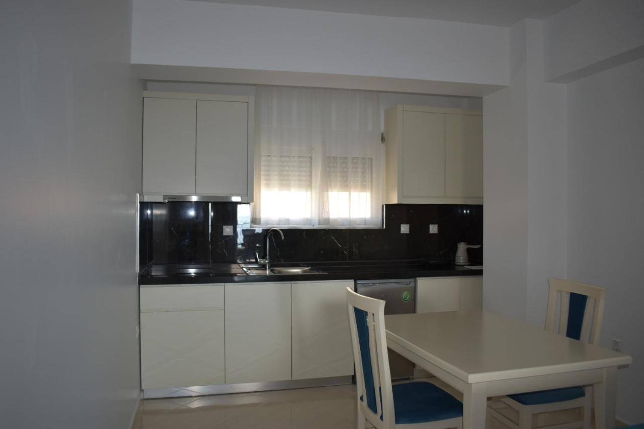 Paradise Apartment Sarandë Exterior foto